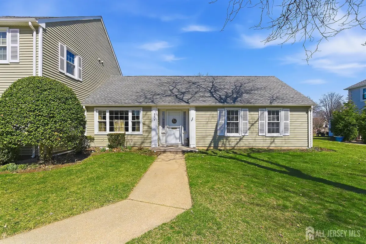 -25 E Rossmoor Drive, Monroe, NJ 08831 - #1