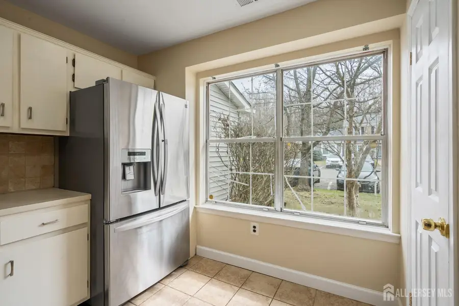 -374 Constitution Circle, North Brunswick, NJ 08902 - #3