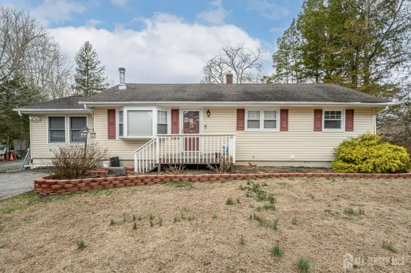 -384 Cook Road, Jackson, NJ 08527