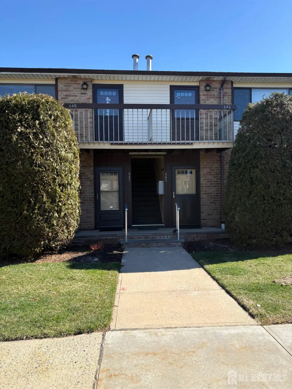 -648 Cricket Lane, Woodbridge, NJ 07095 - #1