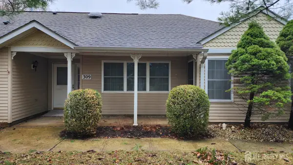 -309 Kinglet Drive, Monroe, NJ 08831