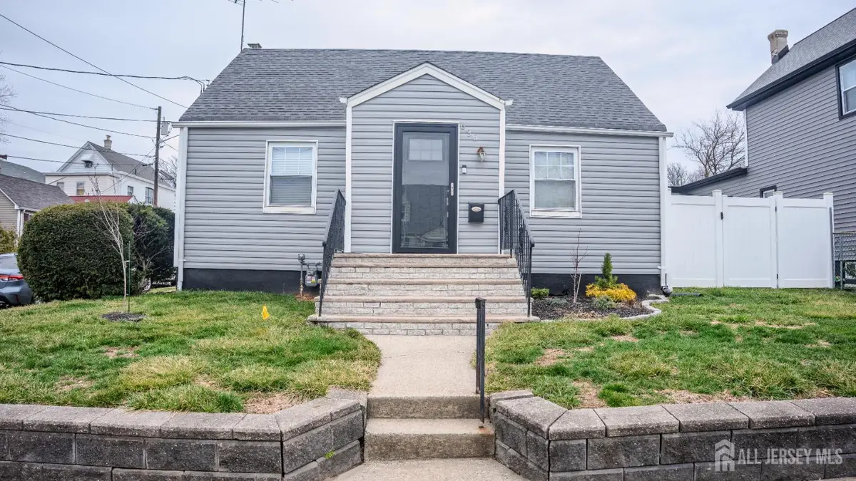 -636 Lee Street, Perth Amboy, NJ 08861 - #1