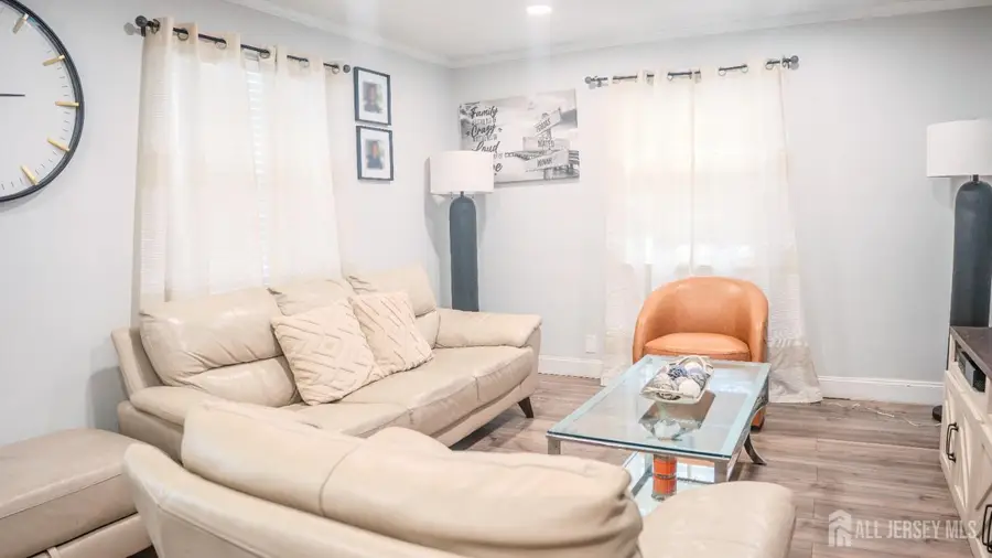 -636 Lee Street, Perth Amboy, NJ 08861 - #3