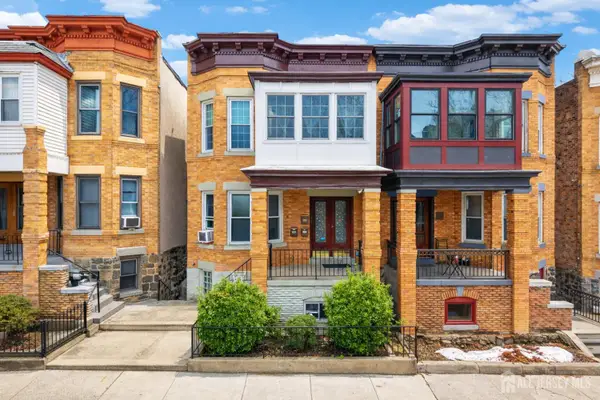 -20-20 NW Concord Street, Jersey City, NJ 07306