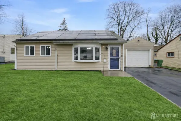 -27 Glenville Road, Edison, NJ 08817