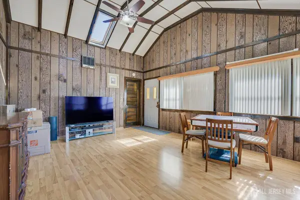 -9 Haines Avenue, Piscataway, NJ 08854