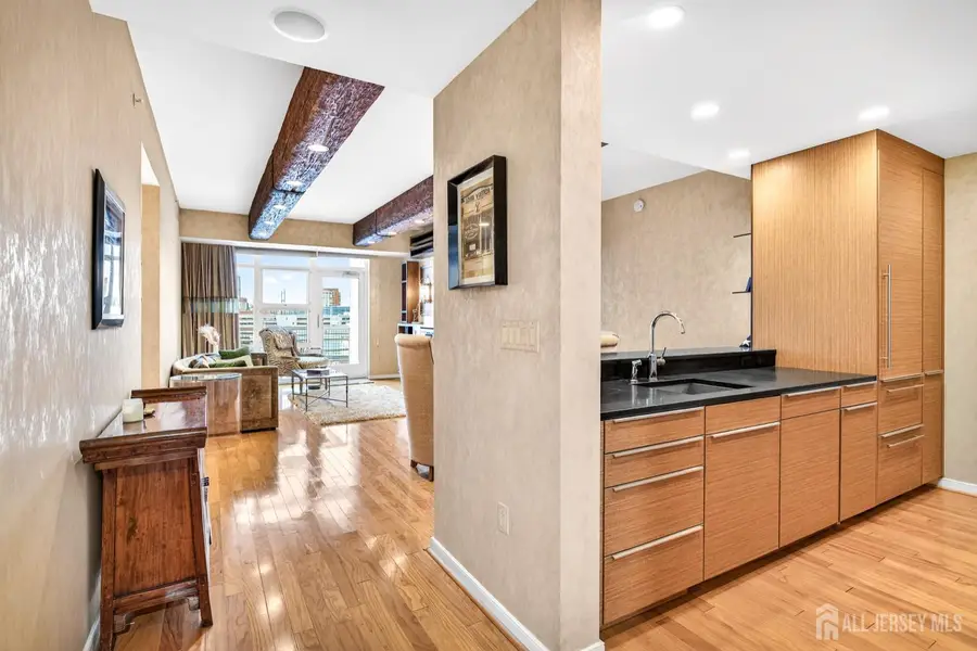 -20 Livingston Avenue #903, New Brunswick, NJ 08901 - #3