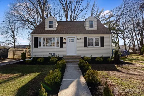 -260 Merchants Avenue, South Plainfield, NJ 07080