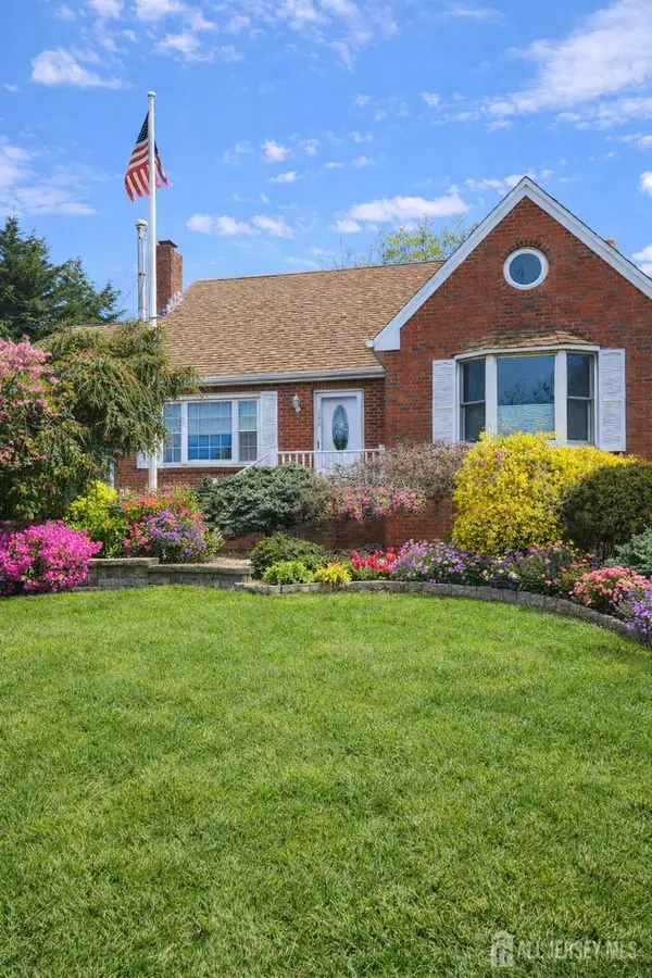 -894 Route 9 Highway, South Amboy, NJ 08879