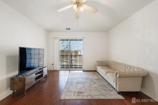 -1131 Waterford Drive, Edison, NJ 08817