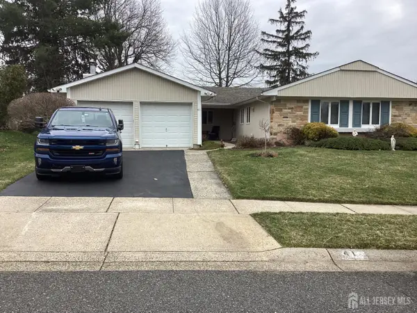 -41 Faith Lane, Matawan, NJ 07747