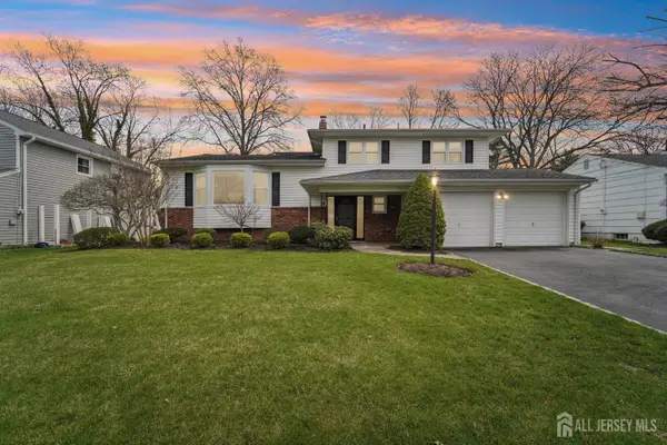 -14 Eton Place, Springfield, NJ 07081