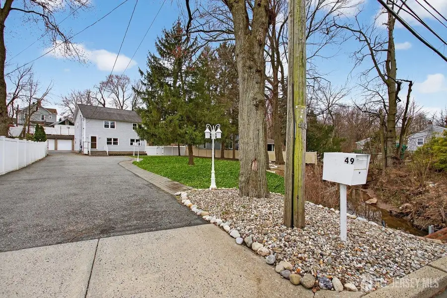 -49 Metuchen Avenue, Woodbridge, NJ 07095 - #3