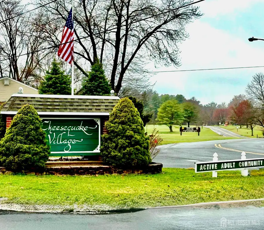 -13 Delaware Court #D, Matawan, NJ 07747 - #2