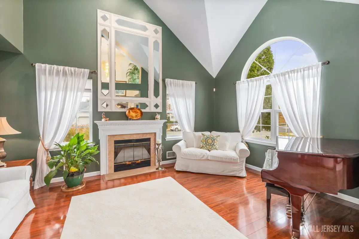 -2 Kristen Court, Matawan, NJ 07747 - #1