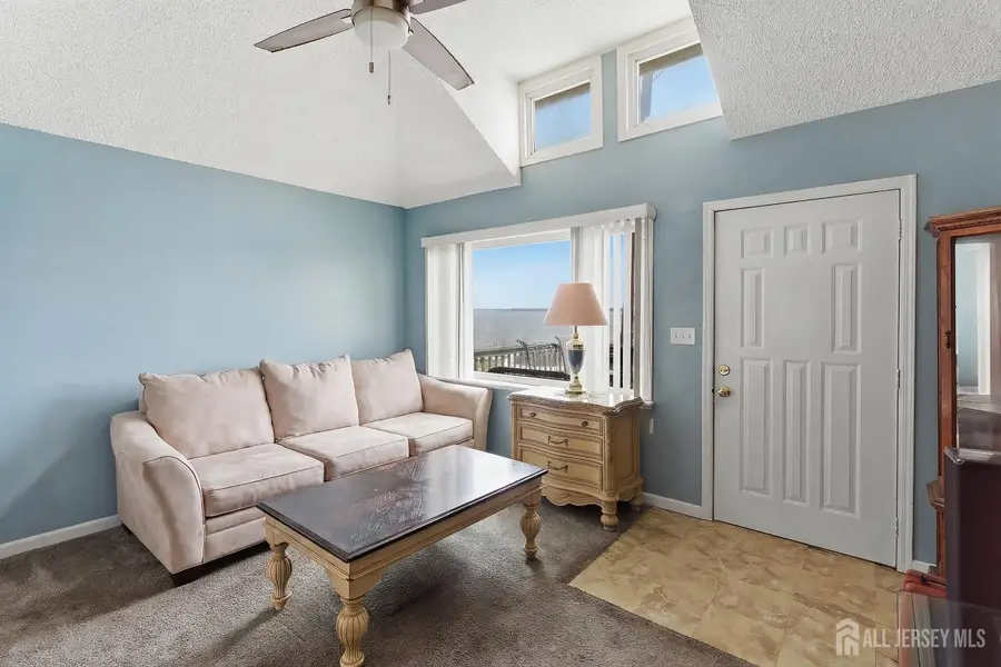 -114 Shoreland Circle, Laurence Harbor, NJ 08879 - #3