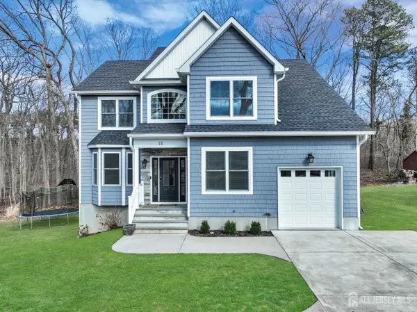 -15 Michelle Avenue, Old Bridge, NJ 08857