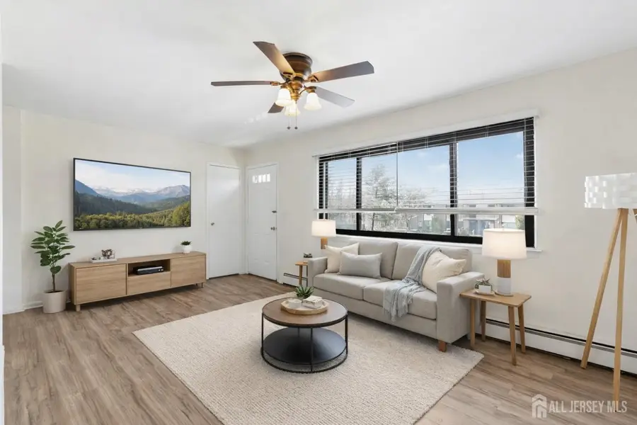 -324 Cricket Lane, Woodbridge, NJ 07095 - #3