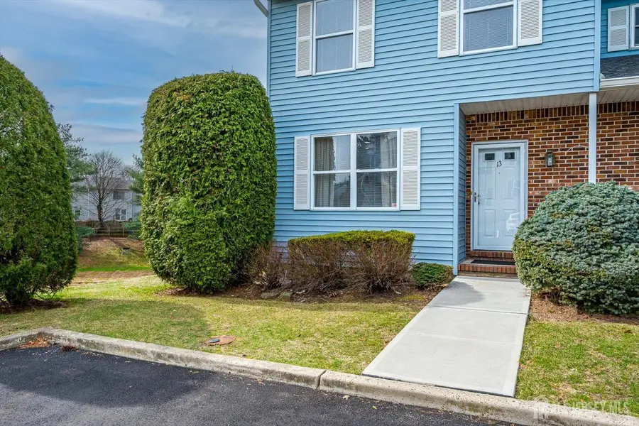 -13 Peachtree Lane, Monroe, NJ 08831 - #3
