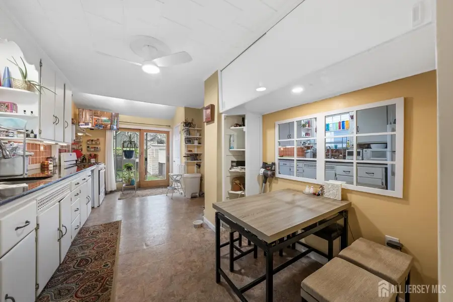 -26 Harvey Street, New Brunswick, NJ 08901 - #2