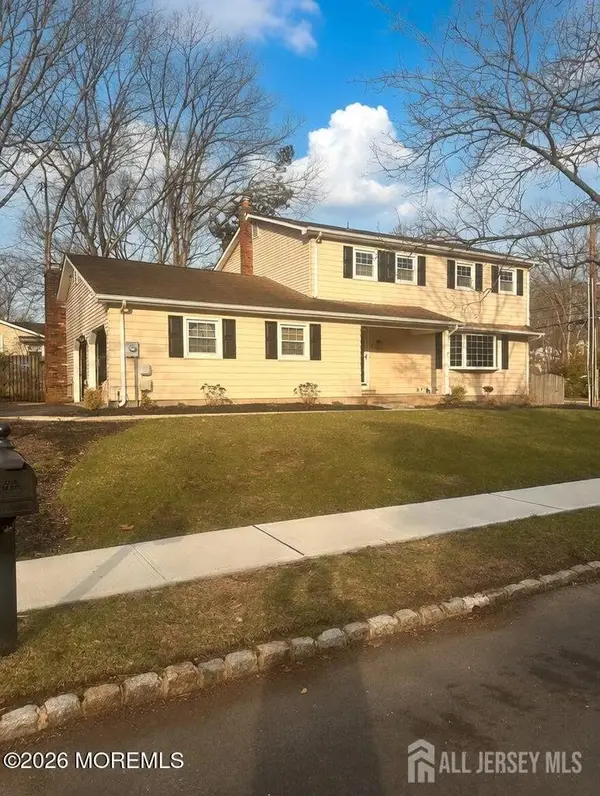-2 W End Avenue, Spotswood, NJ 08884