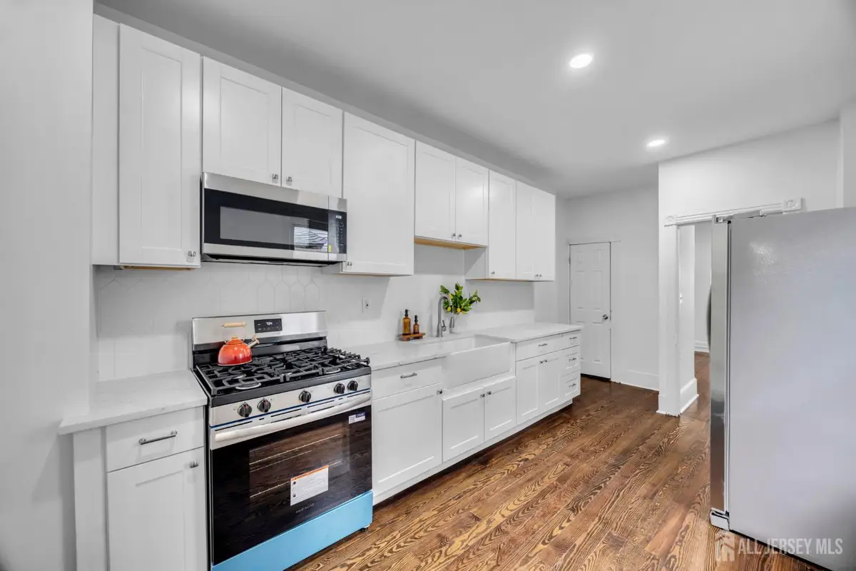 -480 Stuyvesant Avenue, Trenton, NJ 08618 - #1