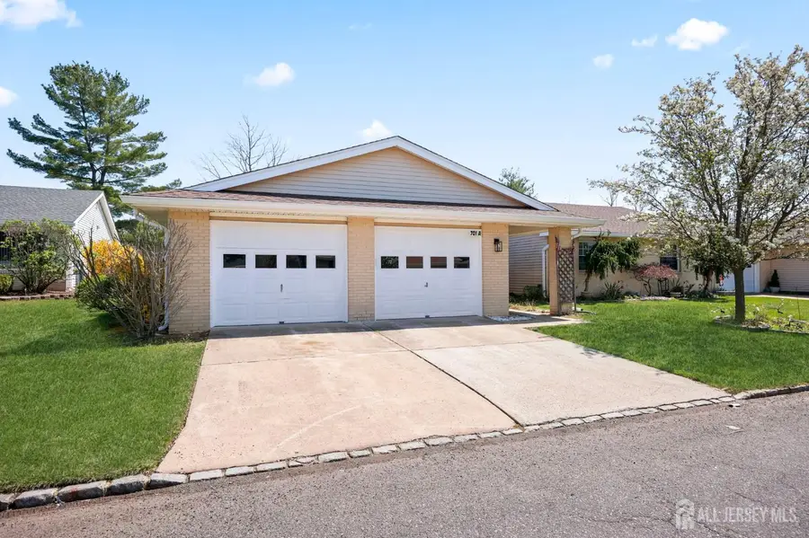 -701 Croydon Road #A, Monroe, NJ 08831 - #2