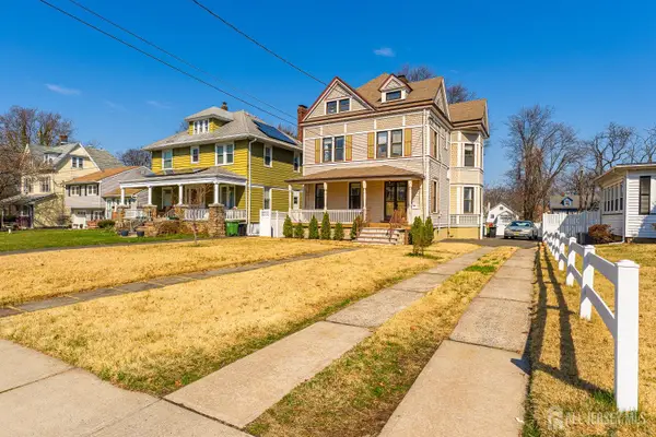 -150 W 5th Avenue, Roselle, NJ 07202