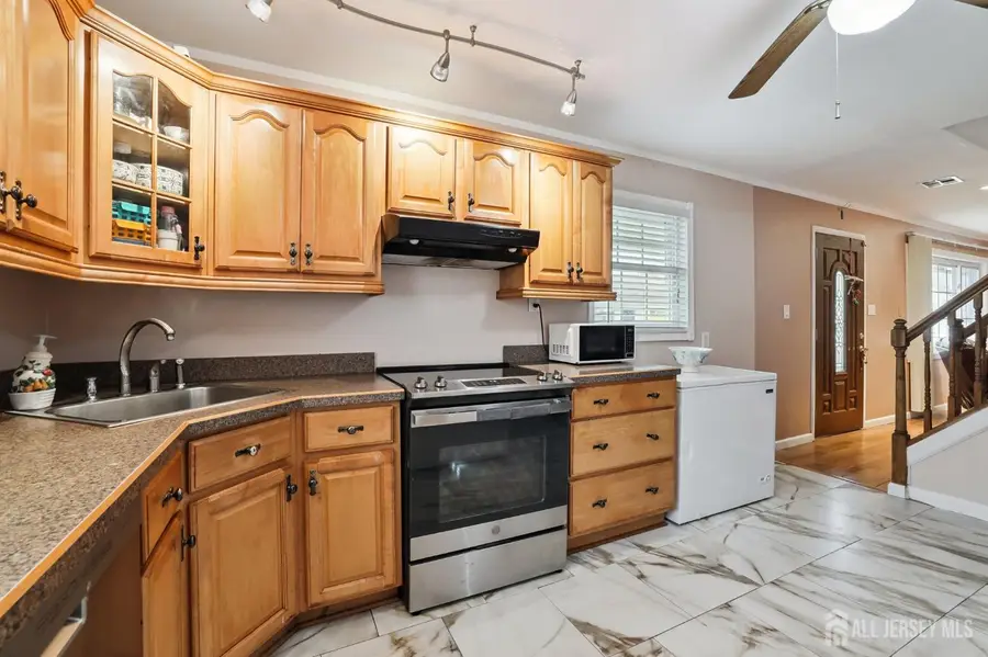 -2 Dey Place, Edison, NJ 08817 - #2