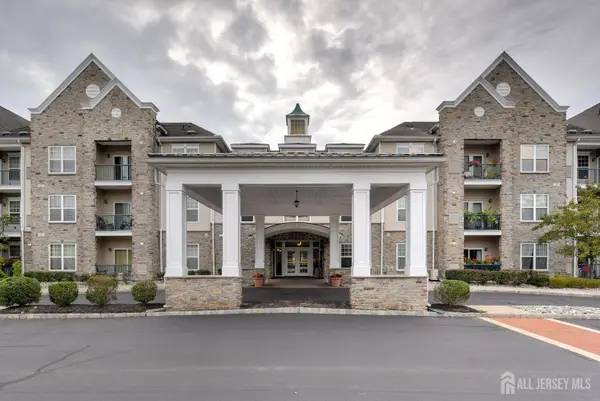 -100 Middlesex Boulevard #211, Plainsboro, NJ 08536