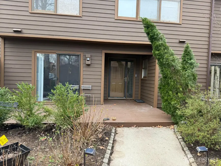 -54 Holly Court, Edison, NJ 08820 - #3