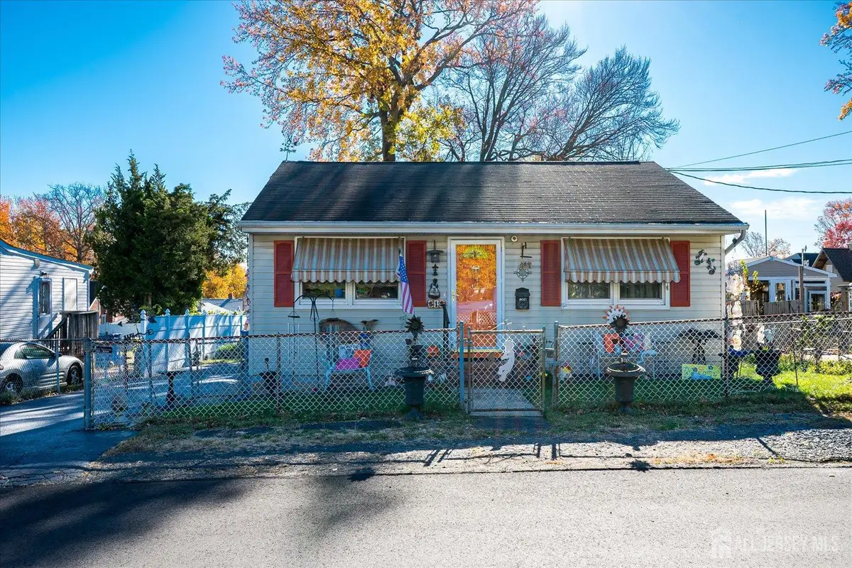 -615 Greenwood Avenue, Laurence Harbor, NJ 08879 - #1