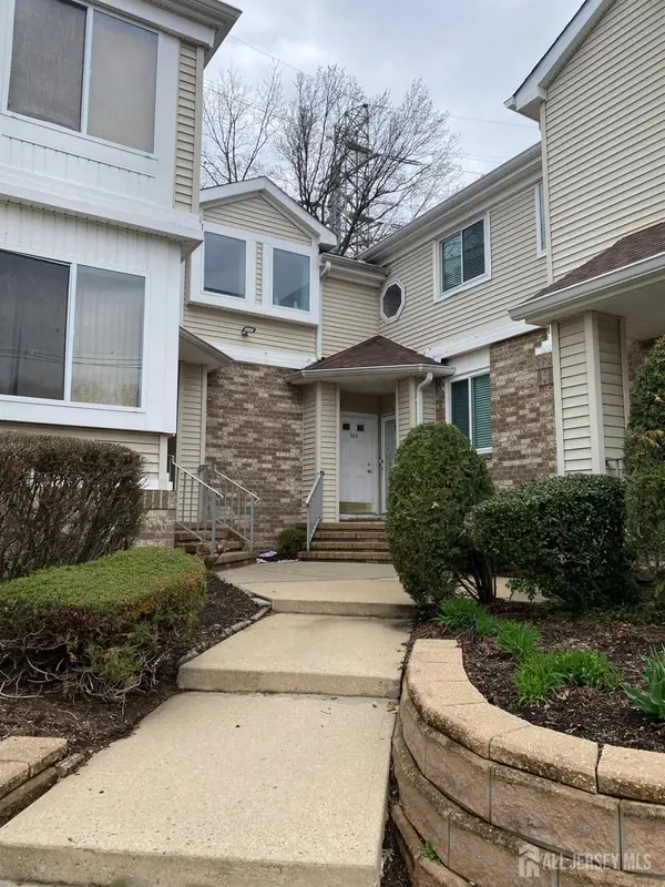 -203 Madaline Drive, Avenel, NJ 07001