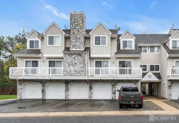 -4107 Norma Place, Toms River, NJ 08755