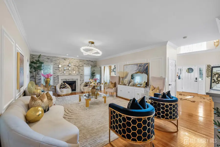 -2 Butternut Lane, Monroe, NJ 08831 - #3