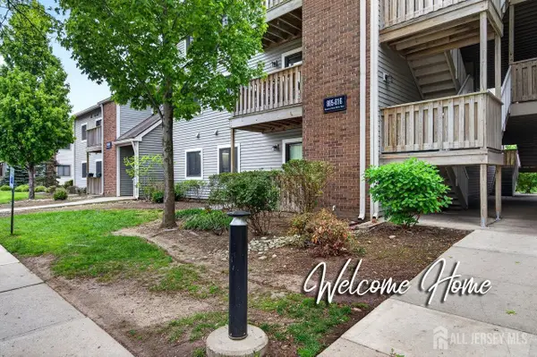 -805 Ravens Crest Drive, Plainsboro, NJ 08536