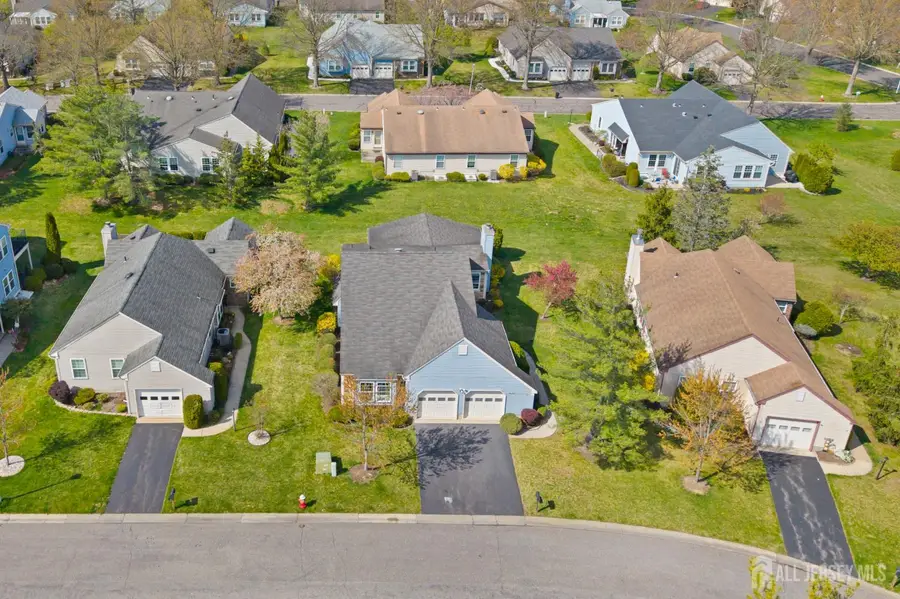 -14 Dorchester Drive, Monroe, NJ 08831 - #2