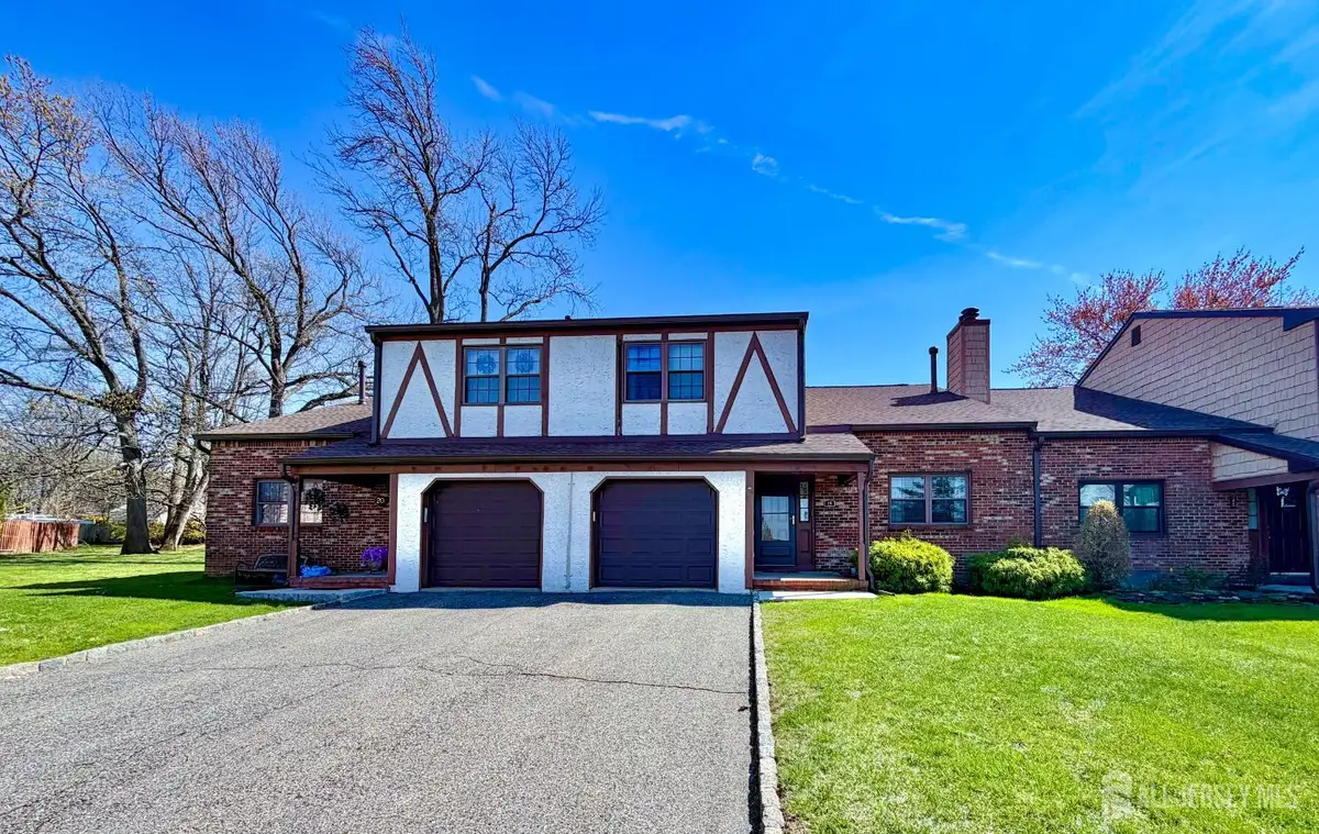 -19 Wellington Court, Sayreville, NJ 08872 - #1