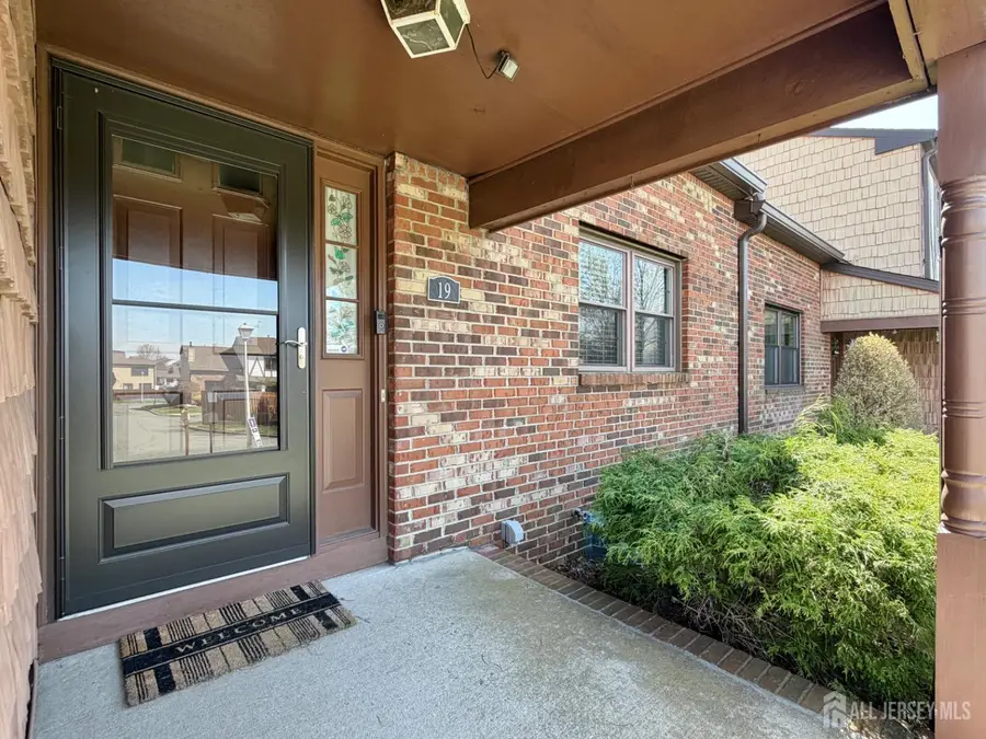 -19 Wellington Court, Sayreville, NJ 08872 - #3