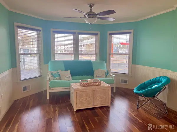 -1418 Boulevard Boulevard, Seaside Heights, NJ 08751