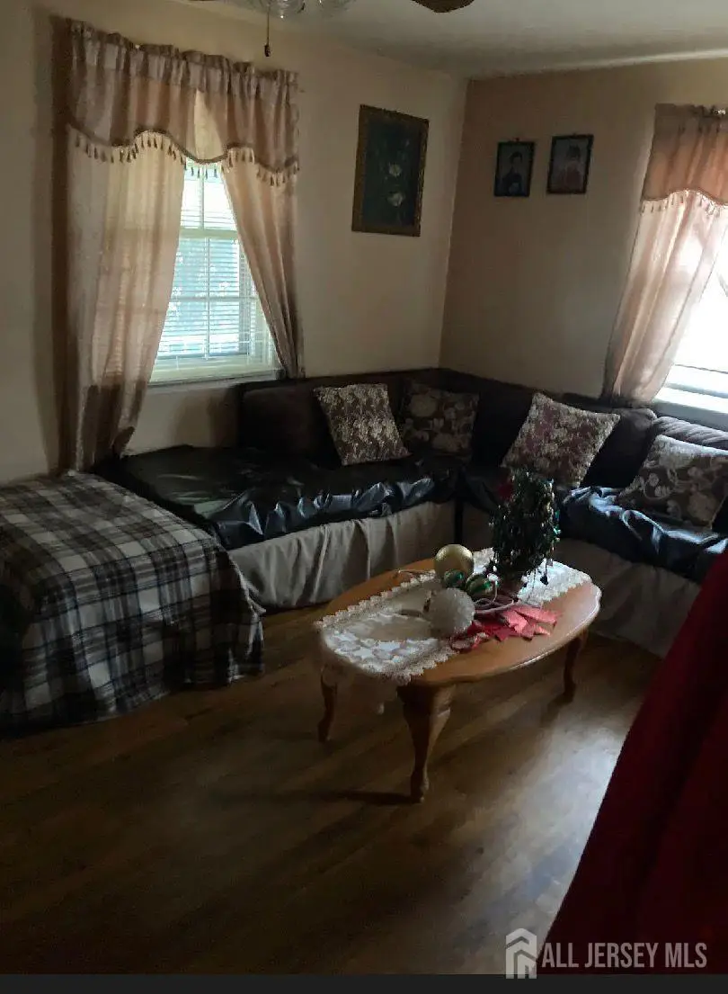 -52 Caroline Avenue, Trenton, NJ 08610 - #2