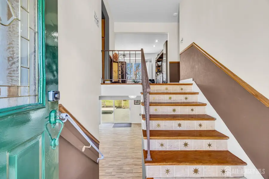 -33 Mary Ellen Drive, Edison, NJ 08820 - #2