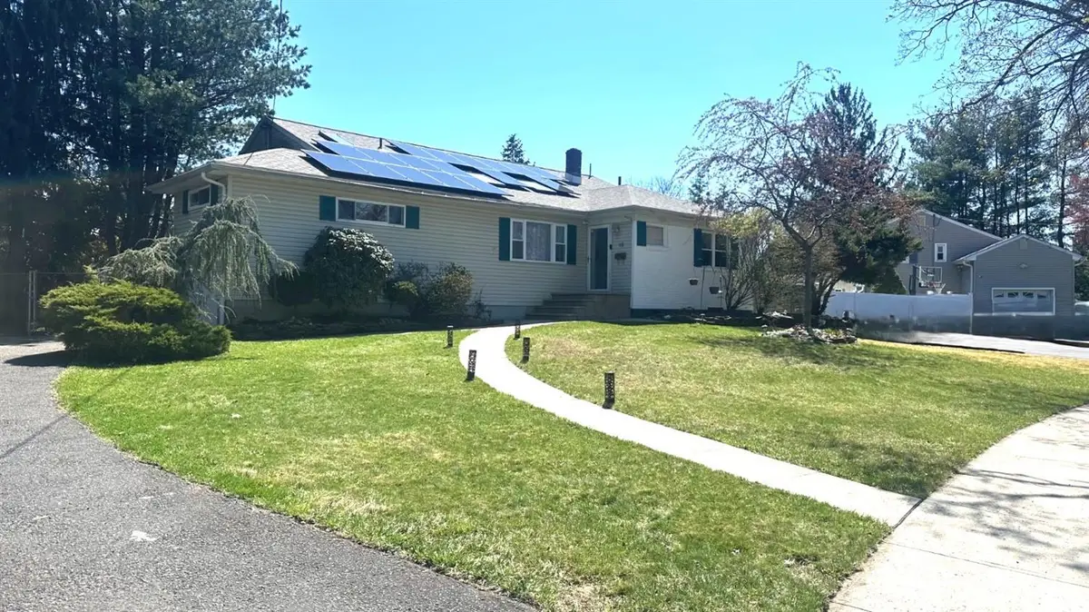 -16 Canterbury Road, East Brunswick, NJ 08816 - #1