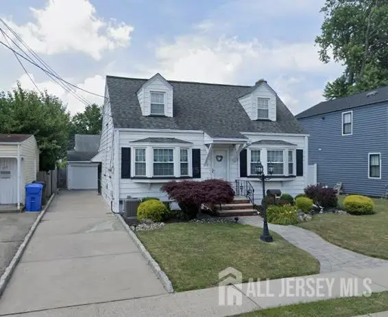 -335 Desota Avenue, Woodbridge Proper, NJ 07095