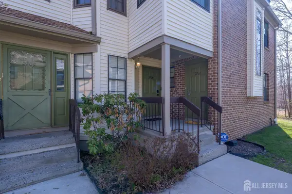 -2706 Lighthouse Lane, Parlin, NJ 08859