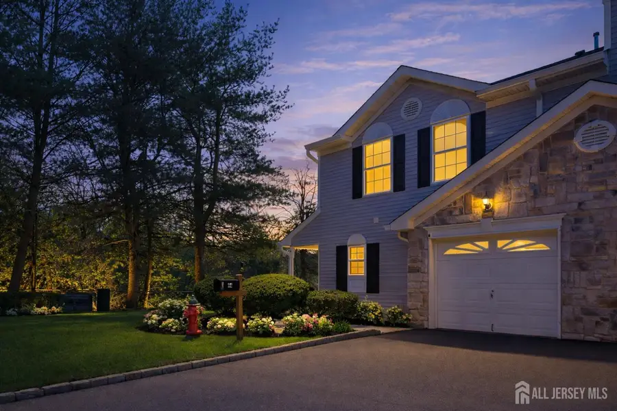 -44 Rozalyn Lane, Laurence Harbor, NJ 08879 - #3