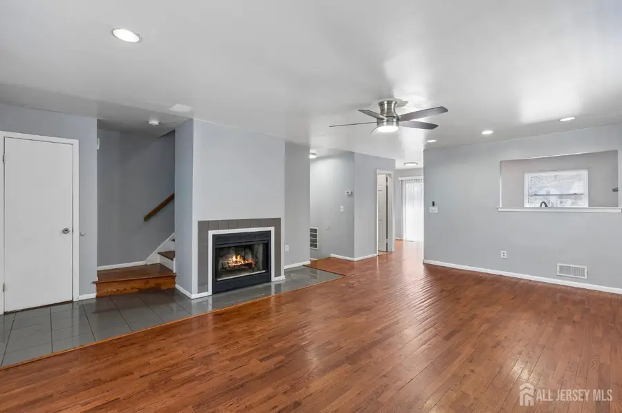 -577 Berlant Avenue, Roselle, NJ 07203 - #2