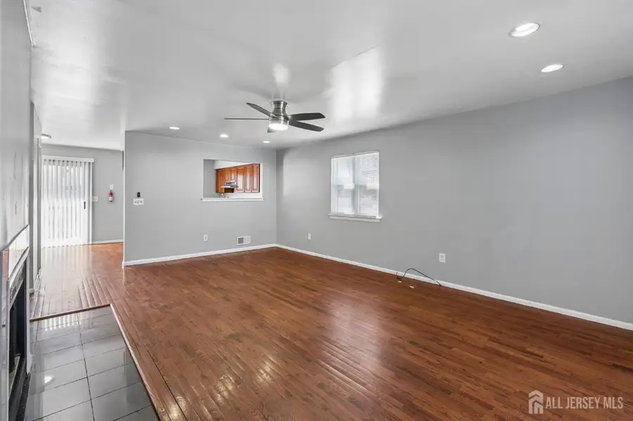 -577 Berlant Avenue, Roselle, NJ 07203 - #3