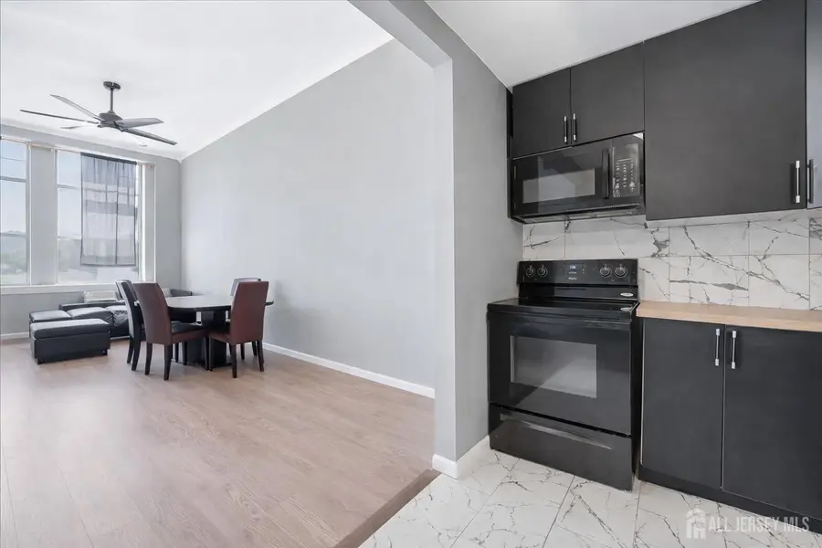 -434 Lawrence Street #18, Perth Amboy, NJ 08861 - #2