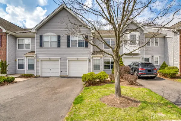 -103 Creststone Circle, South Brunswick, NJ 08540